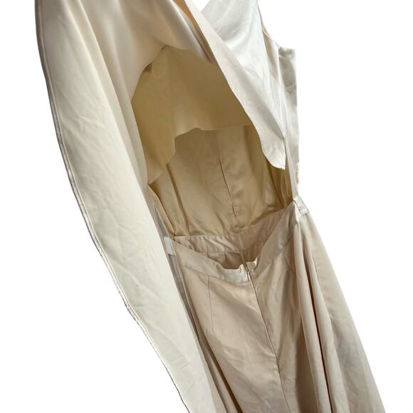 Obando Collective Wide Leg Jumpsuit with Cape Cream Size 4 - Picture 7 of 13